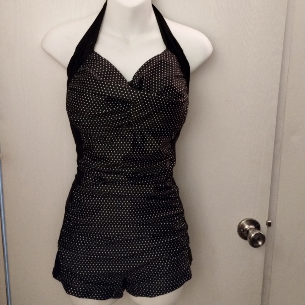 1920's style swimsuit
